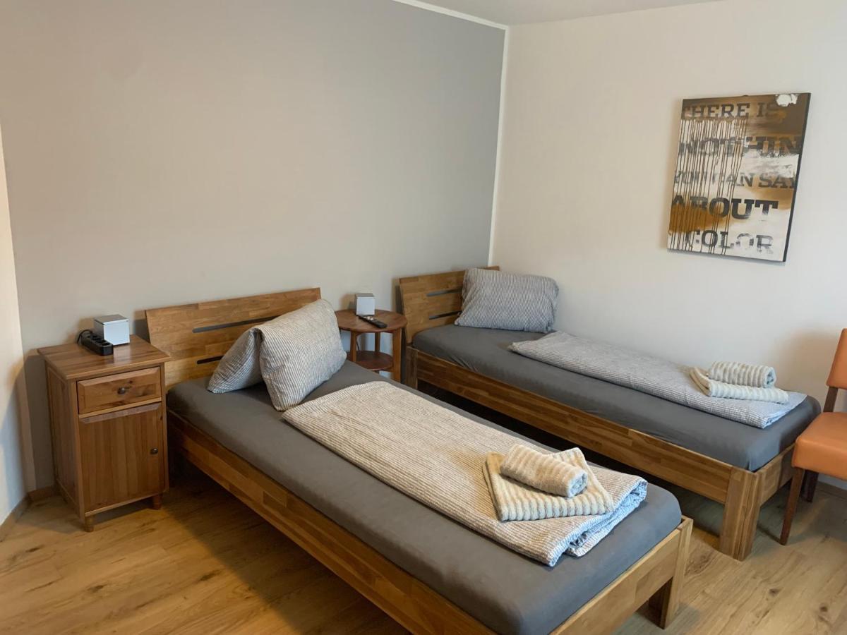 Roccos Raum Hotel Kapfenberg Buitenkant foto