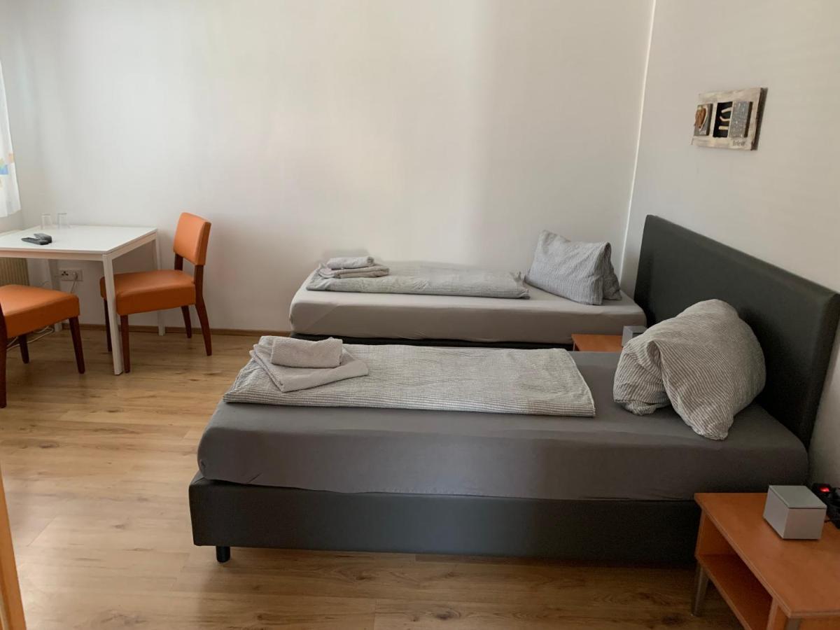 Roccos Raum Hotel Kapfenberg Buitenkant foto