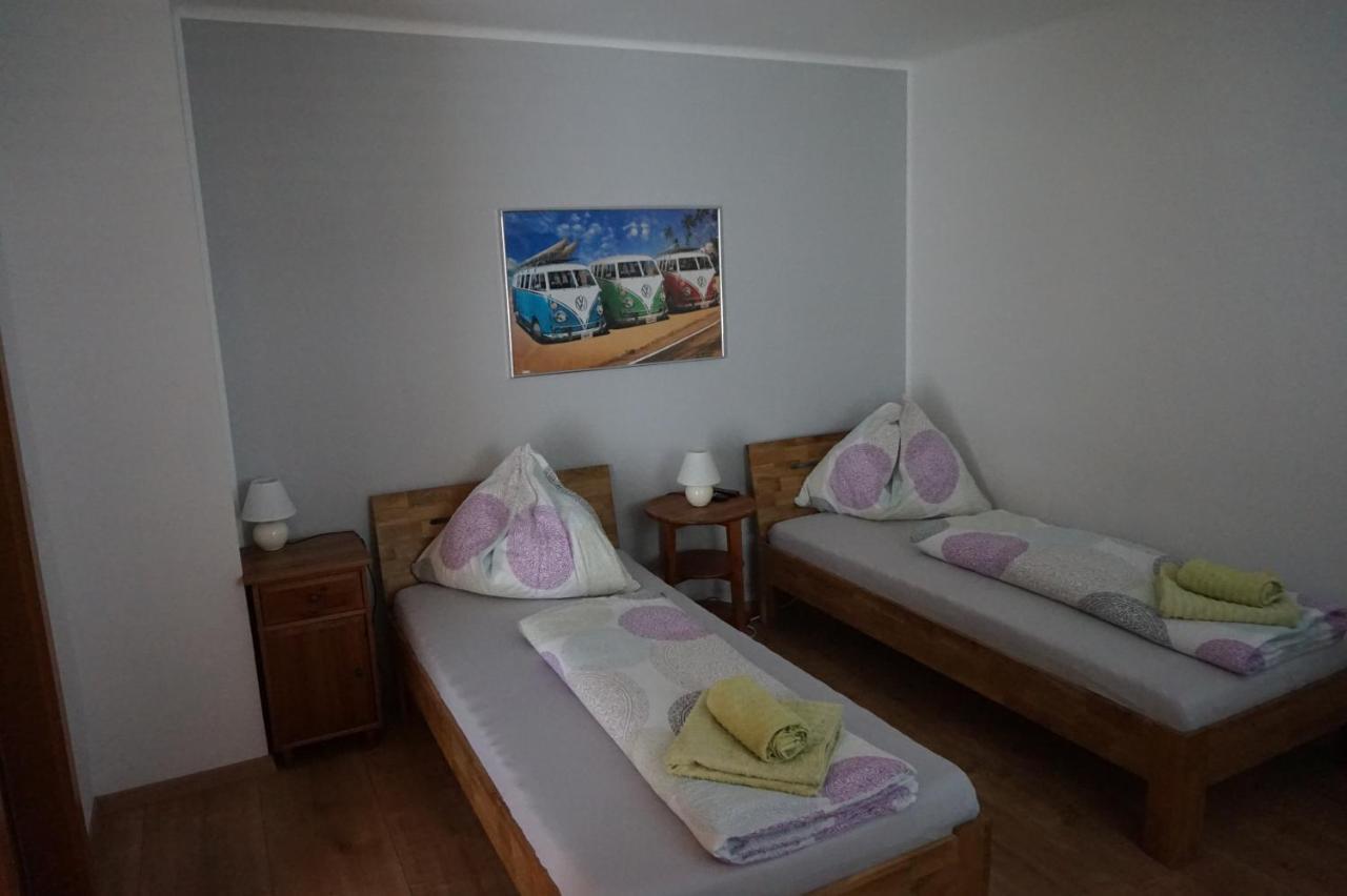 Roccos Raum Hotel Kapfenberg Buitenkant foto